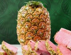 Sweet like cotton candy 🍬, less acidic than your average pineapple 🍍, and juicier than ever — this rare, radiant fruit