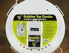 The Marine Metal Products Universal 5 Gallon Lid Aerator fits on most 5 gallon buckets and pumps 1.4 STL/minute. The multipurpose lid has a large opening for easy dip net access, a cutting surface, and mounting tabs for tools, hooks, and tackle. Features Fits most 5 gallon buckets (bucket not included) New multi-purpose lid has large opening for easy dip net access, cutting surface, and mounting tabs for tools, hooks, and tackle Bubble Box pump runs +/- 44 hours with 2 alkaline D cell batteries, also runs on 1 battery Pumps 1.4 STL/minute Impact water resistant case with rubber booted switch Beryllium copper battery contacts for longer battery life Weighted air stone with 24" of silicone air line tubing enclosed in pump Large adjustable stainless steel clip for attaching to any bucket Designed for fresh and saltwater use
