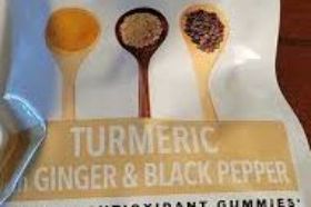 vita globe Turmeric with ginger and black pepper 14 gummies pouches